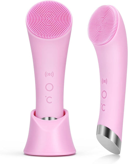 Heated facial cleansing brush